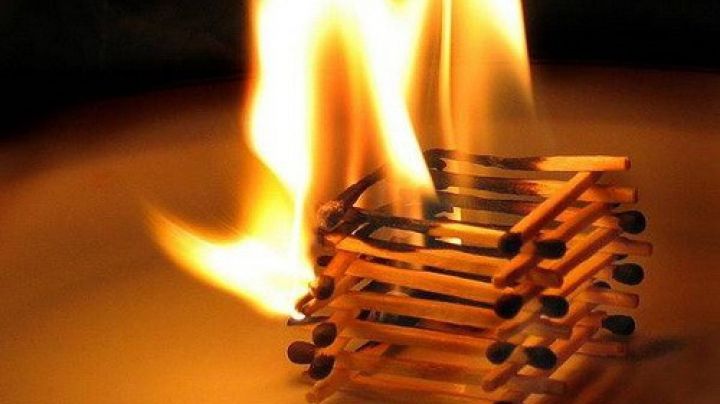 Un bărbat de 37 de ani a ars de viu în propria casă. Foto: novostipmr.com
