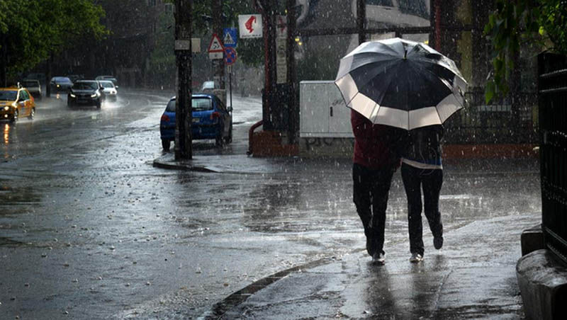 Astăzi vremea va fi determinată de influența unei zone de aer cu presiune atmosferică scăzută. Se prevede cer predominant noros, noaptea fără precipitații esențiale.