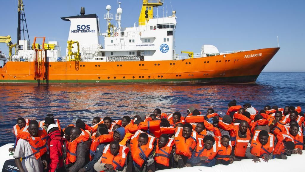 Судно Aquarius прекратило операции по спасению мигрантов.
