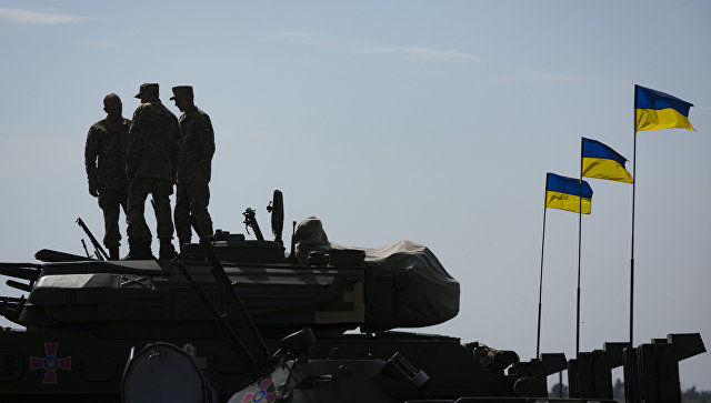Ракетные стрельбы и учения дальнобойной артиллерии Украины направлены на запугивание жителей Крыма.