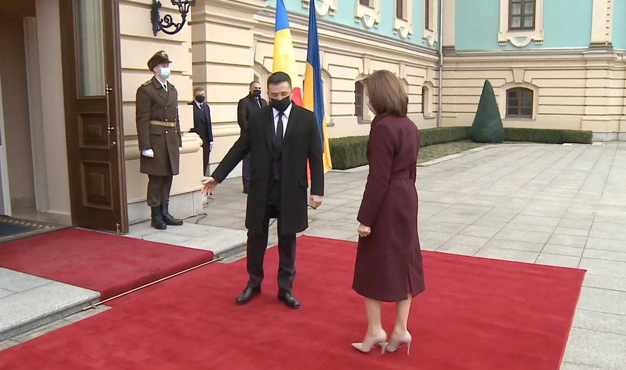 Визит в Украину стал первым зарубежным визитом Майи Санду.