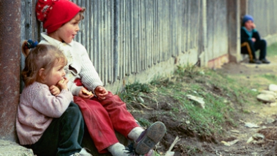 Copiii de la sate sunt cei mai expuşi riscului de a-şi pierde viaţa în condiţiile în care se îmbolnăvesc.