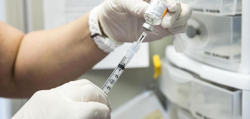 Vaccinul Hexacima pentru bebeluşi nu se găseşte de câteva săptămâni, în cabinetele medicilor de familie. Foto: update.com.ua
