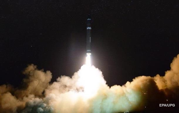28 ноября КНДР запустила ракету Хвасон-15. 