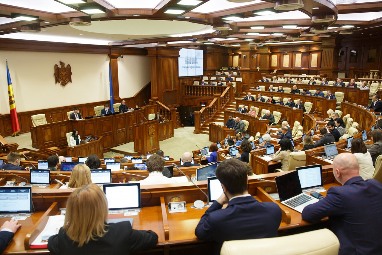 В парламенте Молдовы насчитывается 14 депутатов в возрасте до 35 лет.