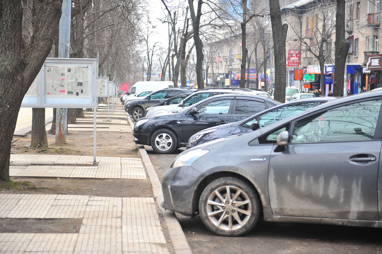 22 апреля вступят в силу новые правила парковки автомобилей.