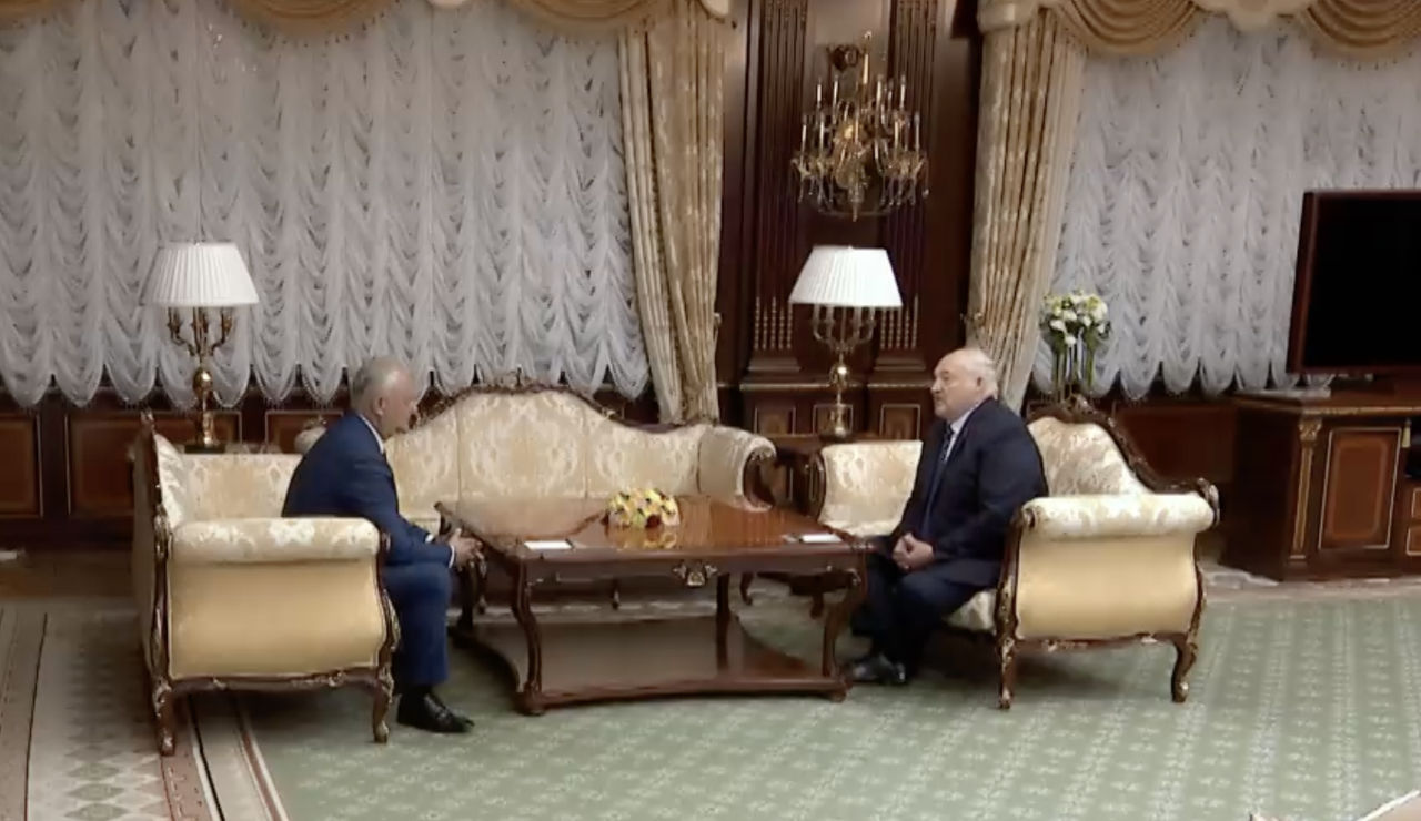 Лукашенко призвал Молдову не рваться в Европейский союз.