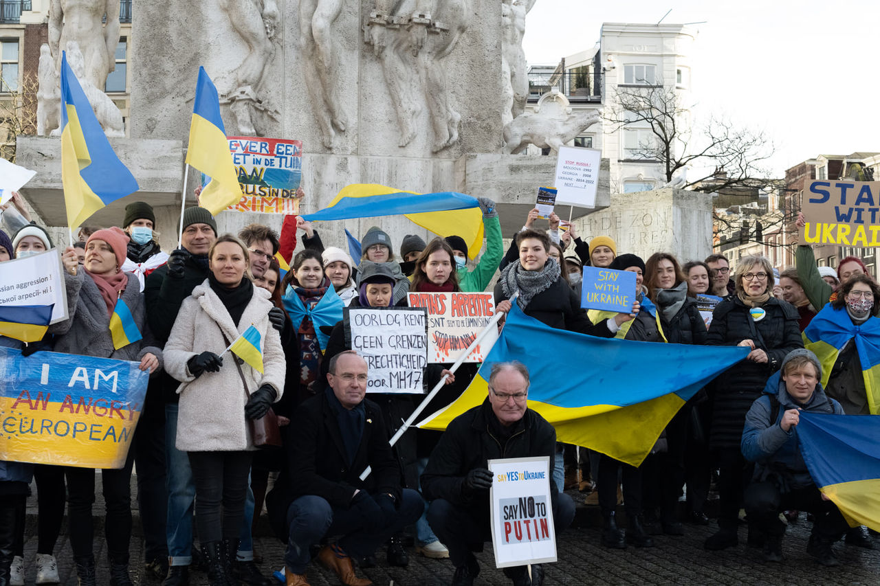 В городах Германии прошли акции в поддержку Украины. Фото: dw.com