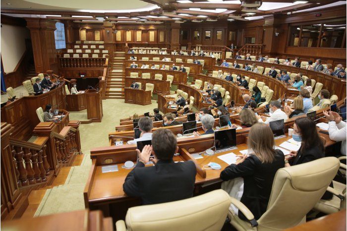 Парламент принял решение о взыскании финансовых средств, похищенных из банковской системы.