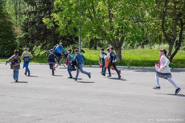 Участие несовершеннолетних в собраниях заинтересовало адвоката по правам ребёнка.