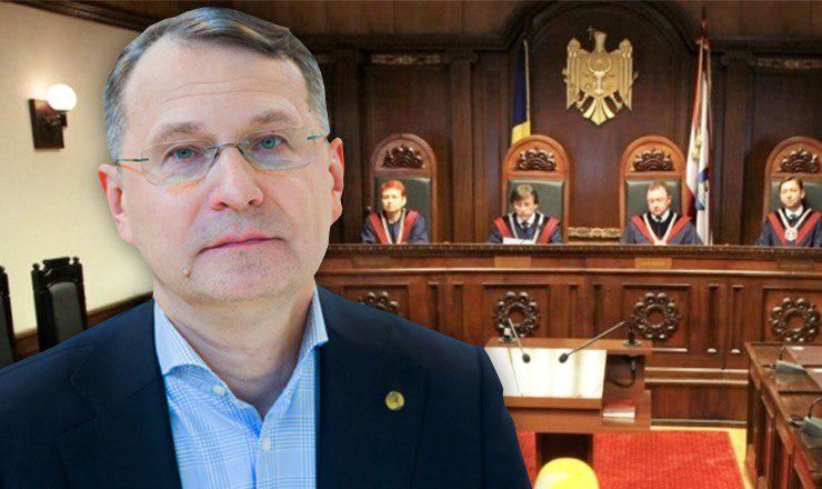 Председатель Конституционного суда Литвы прокомментировал решения КС.