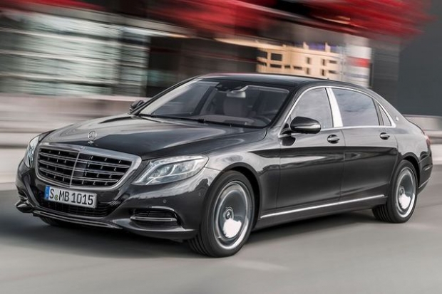 În prezent, Mercedes este al treilea mare constructor de maşini de lux la nivel global, după ce în 2011 a fost depăşit la numărul de vânzări de divizia Audi a Volkswagen, care a trecut pe locul al doilea.