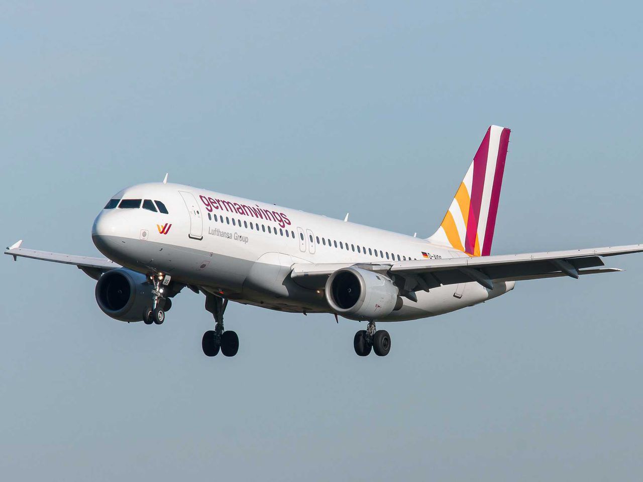 За пять минут до крушения Airbus пассажиры начали кричать.