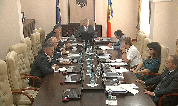 Открыла дело генеральная прокуратура с согласия Высшего совета магистратуры. 