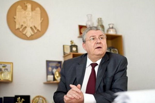 По словам Дедю, в настоящее время Молдова не находится под влиянием России.