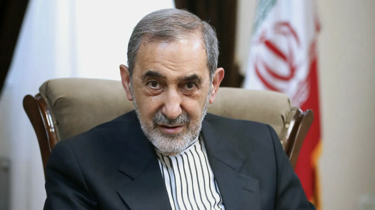 Советник Хаменеи: ВС Ирана готовы в случае любой ошибки дать решительный ответ.