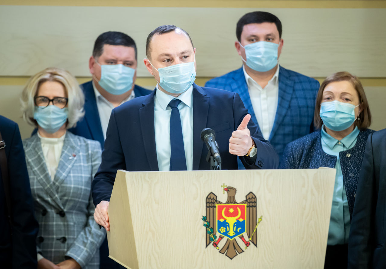 Батрынча: При 100 случаях ковида в сутки ПДС кричала, что это конец света.
