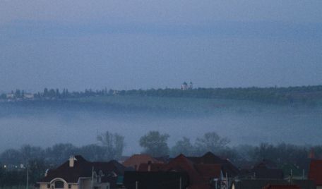 Meteorologii au emis cod galben de ceaţă. Avertizarea este valabilă pentru această noapte şi mâine dimineaţă.
