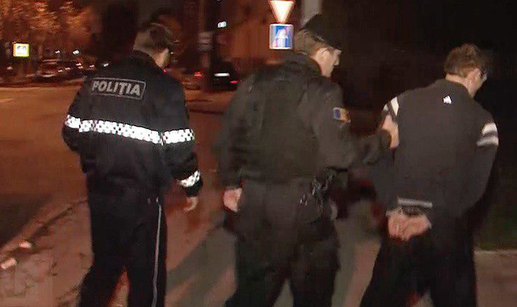Мужчина признался, что находился под воздействием алкоголя, но отрицал, что сел пьяным за руль.