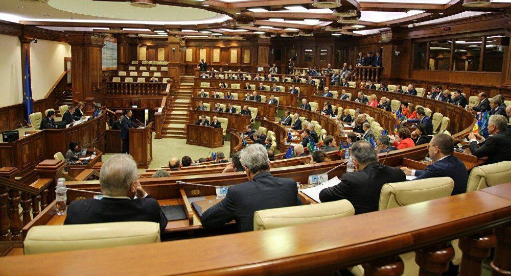 Grupul deputaților care s-au retras din fracțiunea PCRM și-au exprimat disponibilitatea de a soluționa criza politică profundă pe care o trăiește Moldova.
