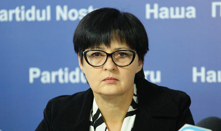 Кандидат в депутаты от «Нашей Партии» в Единецком одномандатном округе № 3 Елена Пануш.