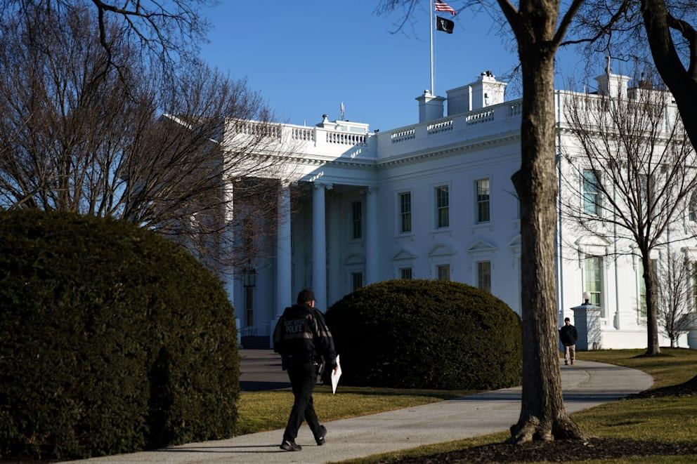 Focuri de armă în apropierea Casei Albe din Washington: Atacatorul a fost rănit.