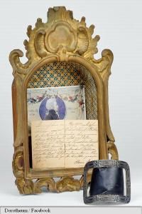 O cataramă de pantof care i-a aparținut lui Mozart, vândută la licitație pentru 12.500 de euro. Foto: Facebook