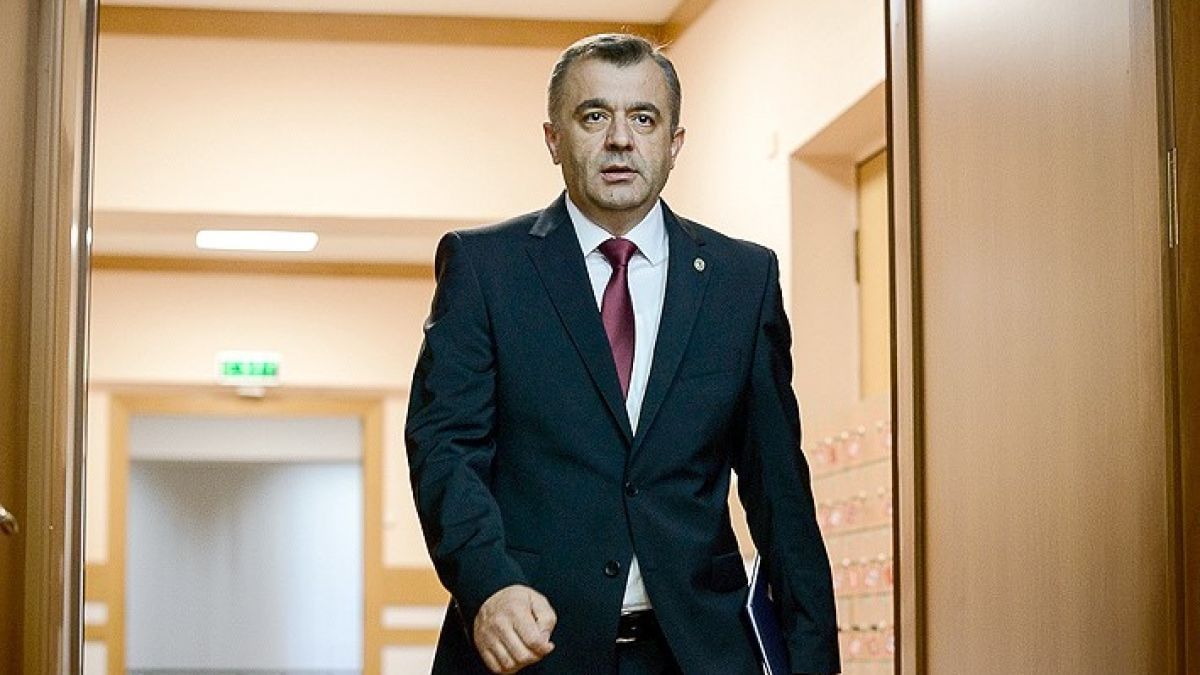 Ион Кику будет исполнять обязанности премьера до 31 декабря. 