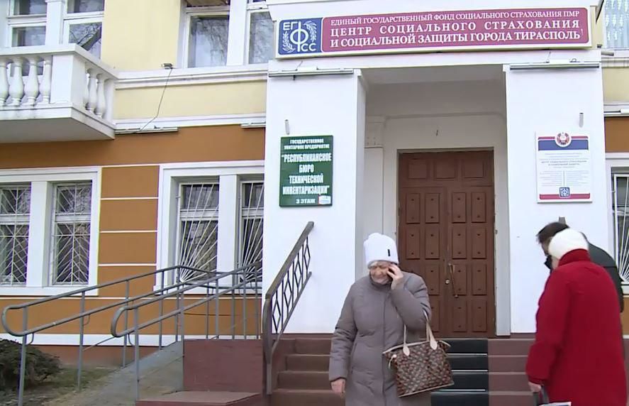 По плану надбавки должны выплатить до конца декабря.