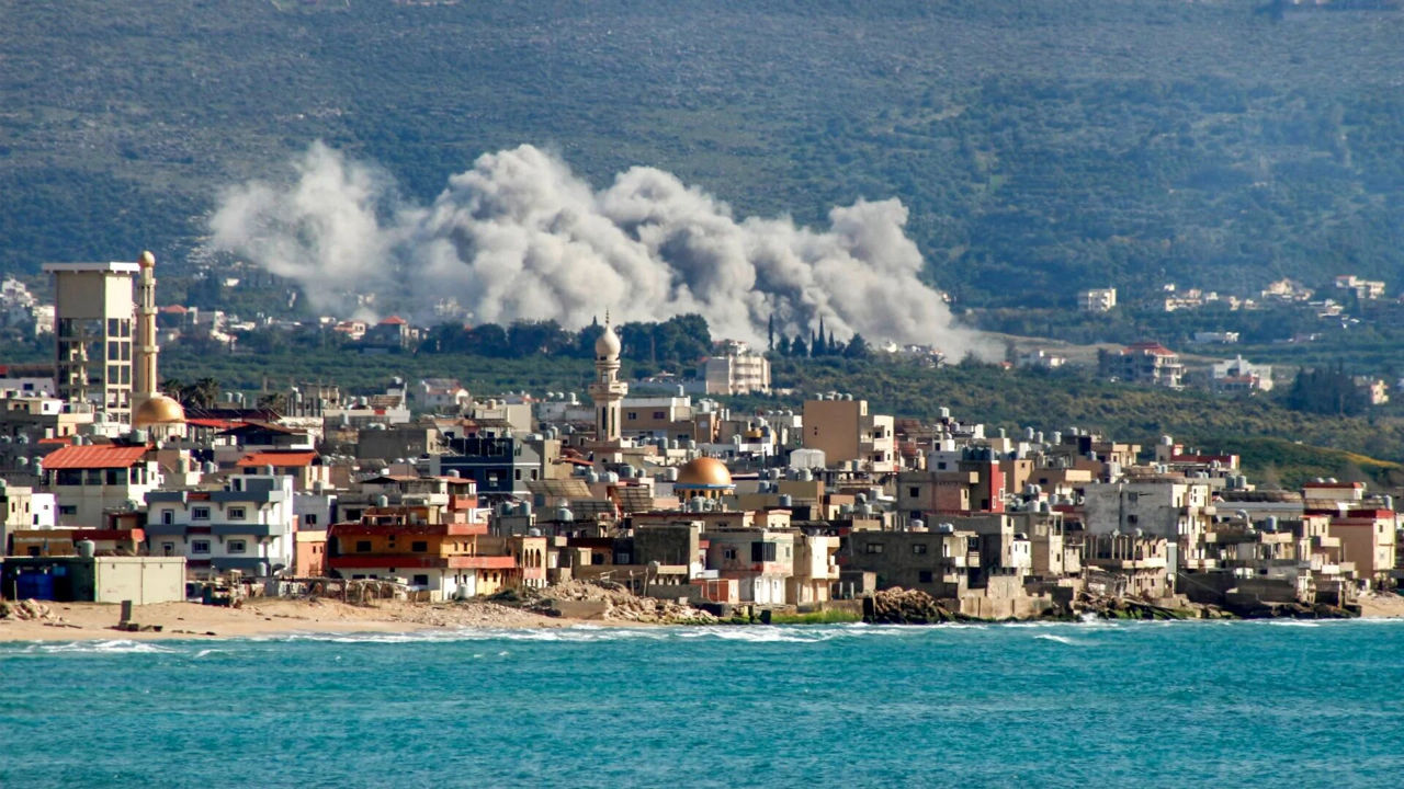 Иран потребовал выплаты компенсаций от пяти арабских стран.