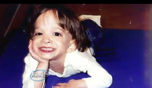  Brooke Greenberg, din Baltimore, SUA, arată ca o fetiţă în vârstă de câţiva anişori, dar are, în realitate, aproape 20 de ani.