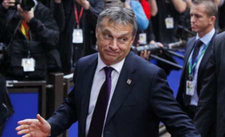 Manifestaţiile au loc într-un context tensionat pentru Viktor Orban, a cărui popularitate este în scădere.