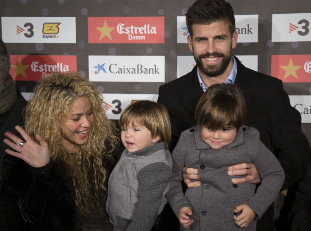Pique și Shakira se pregătesc să se despartă