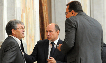 Partidului Liberal l-a acuzat pe Filat de toate relele, dar şi pentru faptul că prin ambiţia lui de a fi reconfirmat în funcţie nu face decât să arunce ţara în anticipate.