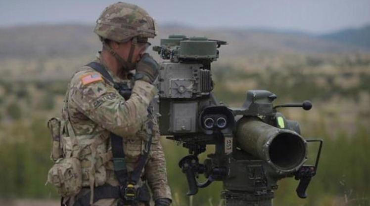 США отрицают заморозку помощи Украине.