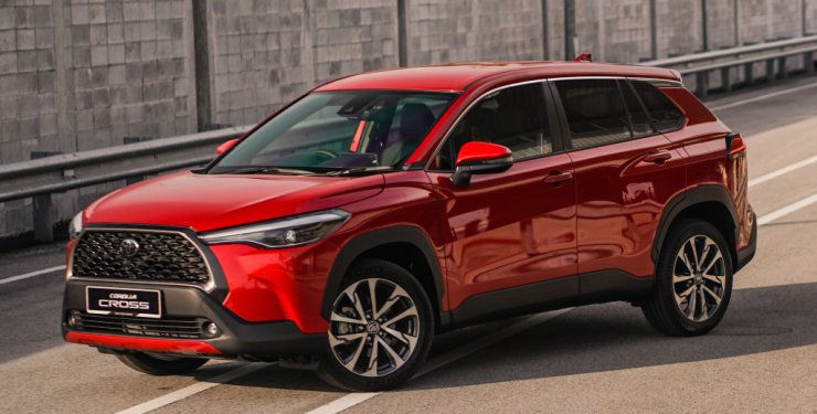 Популярный кроссовер Toyota отзывают из-за заводского дефекта.