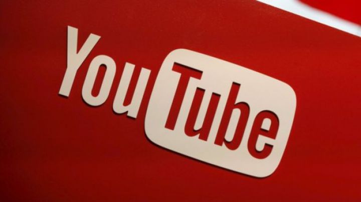 Milionar pe Youtube: Cum câștigă milioane un băiețel de șase ani