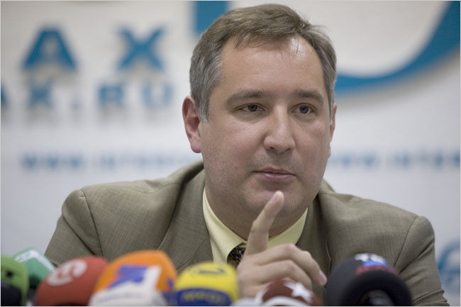 Rogozin nu se potolește și acuză România de violuri și omoruri, după ce Bucureștiul a închis spațiul său aerian pentru el.