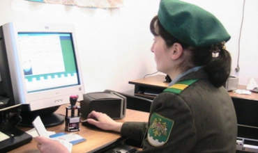 Начиная с 21 декабря пограничная полиция переходит на круглосуточную проверку документов граждан портативными сканерами.