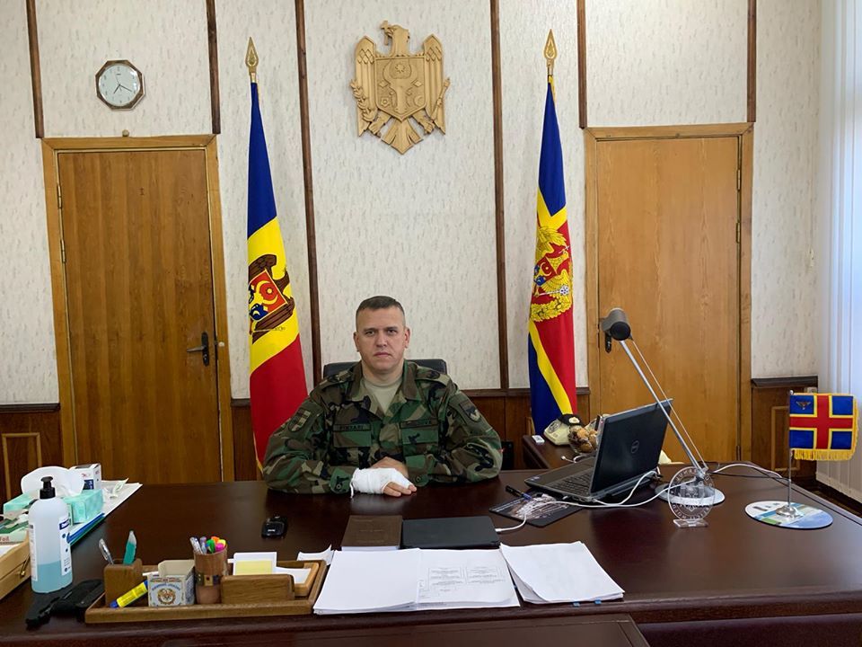 Пынзарь поблагодарил Великобританию за предоставленную помощь армии.