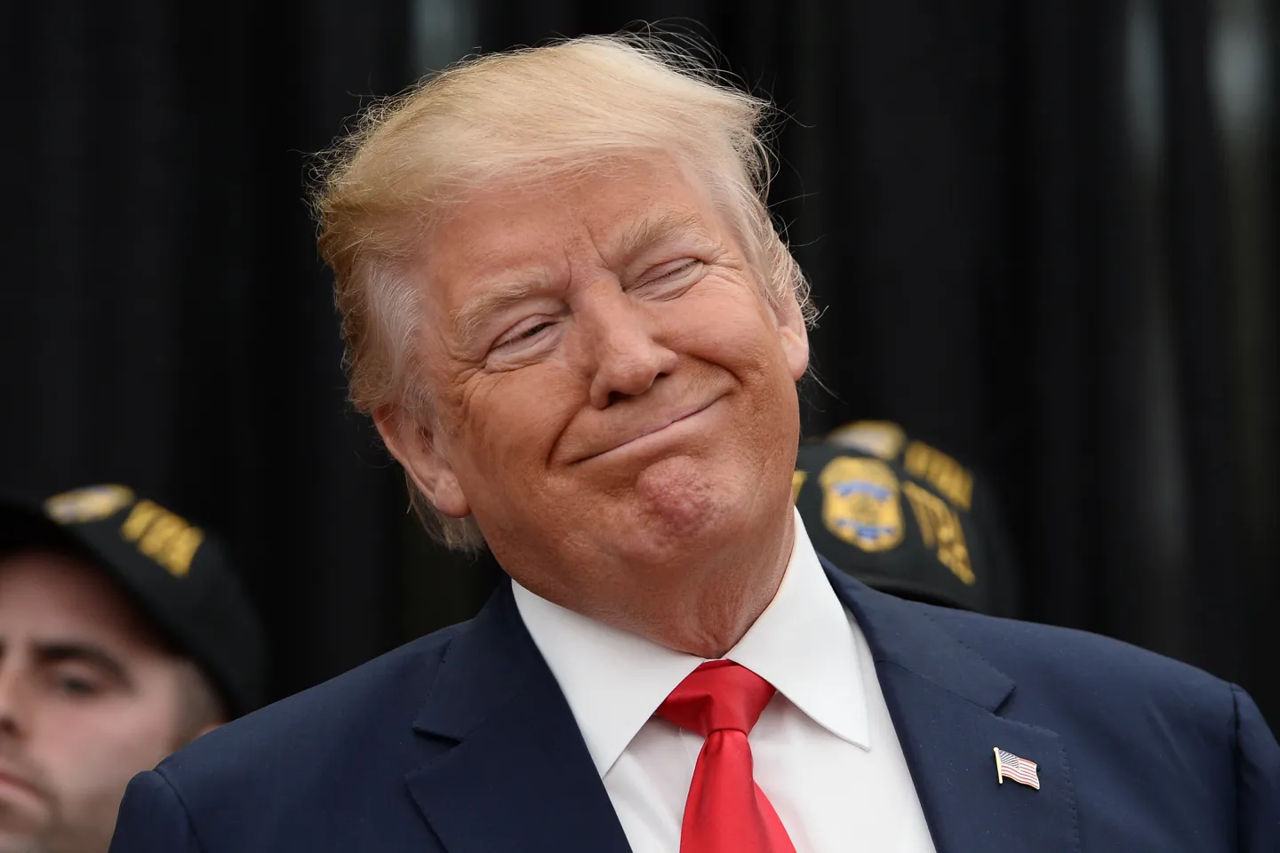 Трамп: Оборона Гренландии состоит из двух собачьих упряжек.