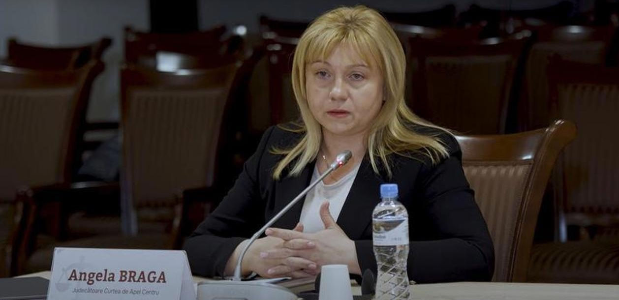 Judecătoarea Angela Braga de la Curtea de Apel Centru, suspectată de trafic de influență.