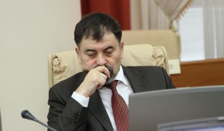 Moţiunea împotriva ministrului Şalaru a fost respinsă în Parlament. Foto: jurnal.md