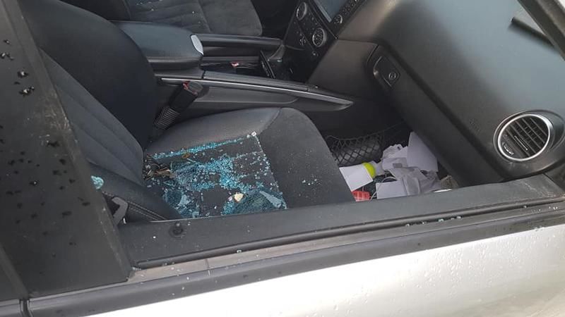 В Кишиневе неизвестные разбили стекла пяти автомобилей.