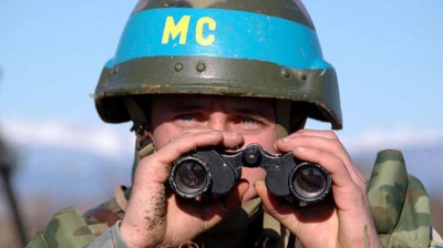 Миротворцы получают зарплату в российских рублях, которые на территории ПМР невозможно обменять из-за кризиса в РФ.