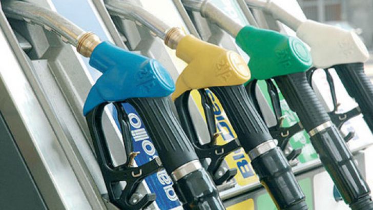 Companiile petroliere trebuie să ieftinească de mâine carburanţii. Foto: onlinereport.ro