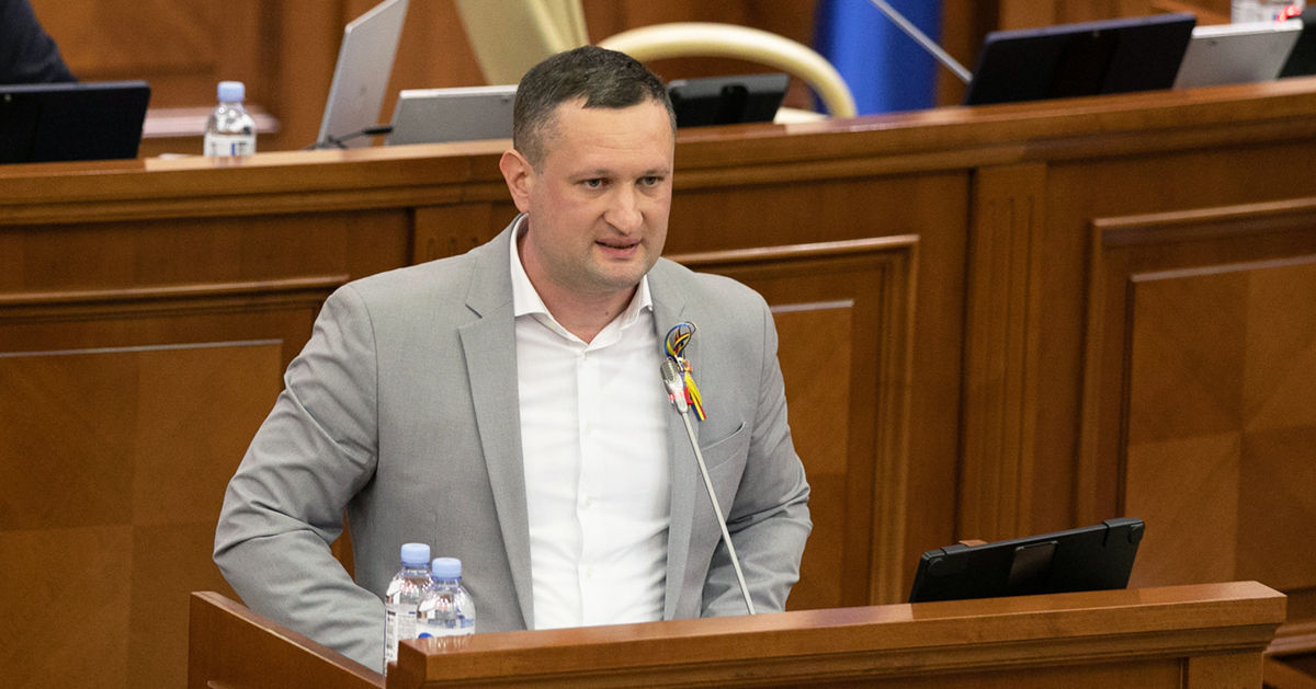 Депутат PAS Адриан Кептонар.