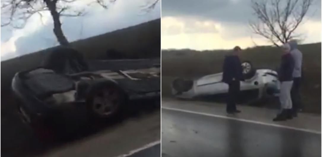 Două automobile au zburat de pe traseul Chișinău-Hâncești direct în șanț.