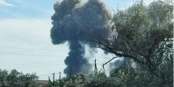 В Керчи и под Севастополем прогремели взрывы.