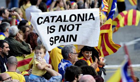 Catalonia a făcut primul pas către independenţa faţă de Spania